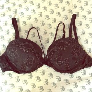 Victoria’s Secret strappy lace bra